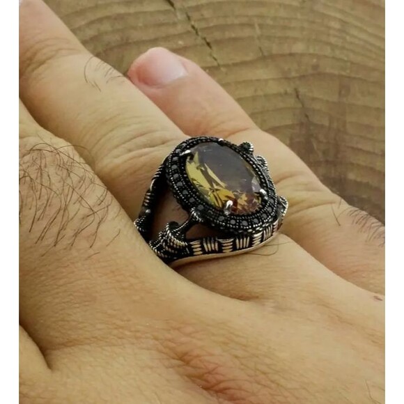 Mens Silver Scorpion Ring Large Yellow Stone Citrine Size 11 - Picture 2 of 4